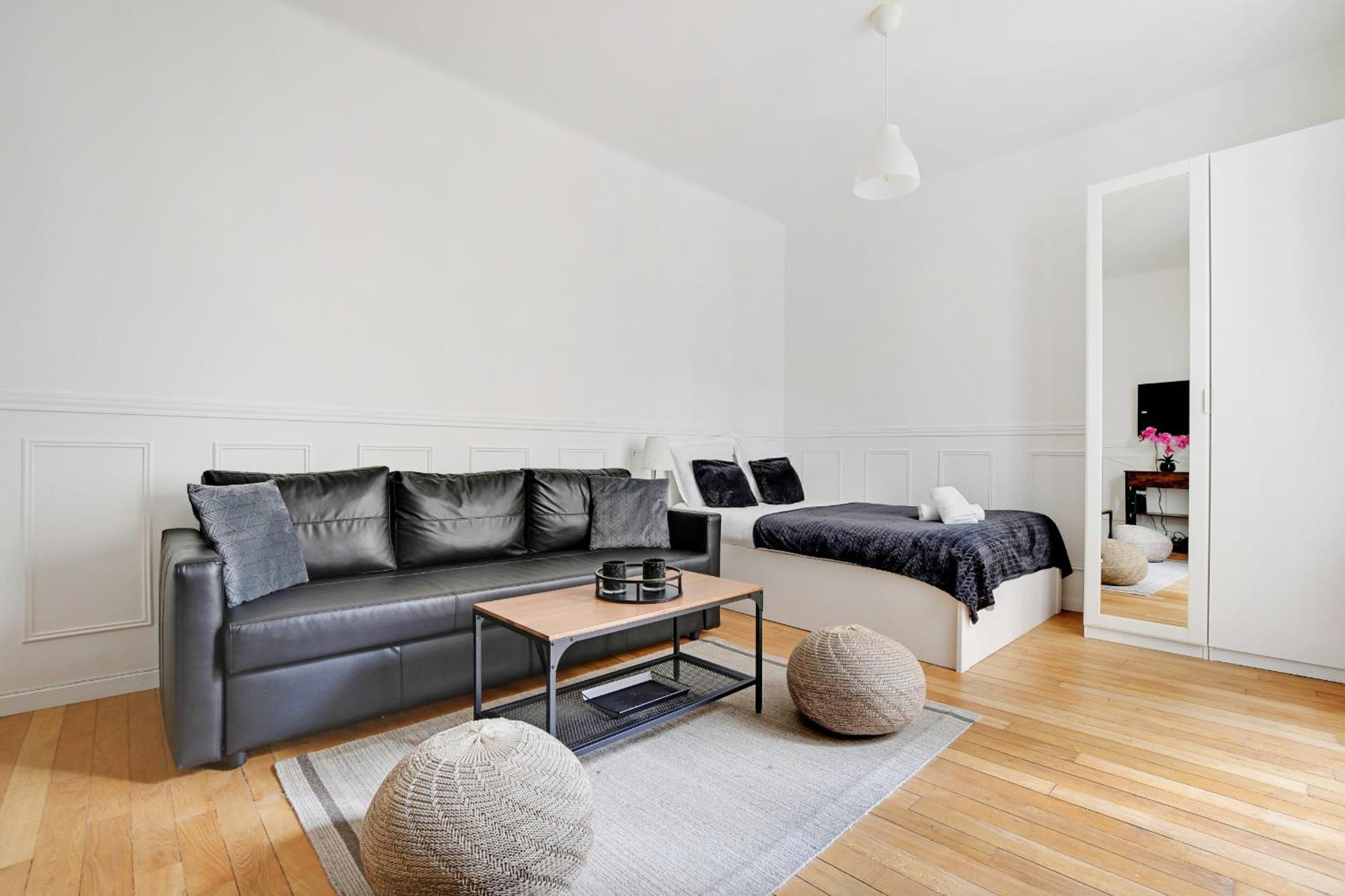 Appartamento Louvre In Saint-germain Ideal For Visiting *